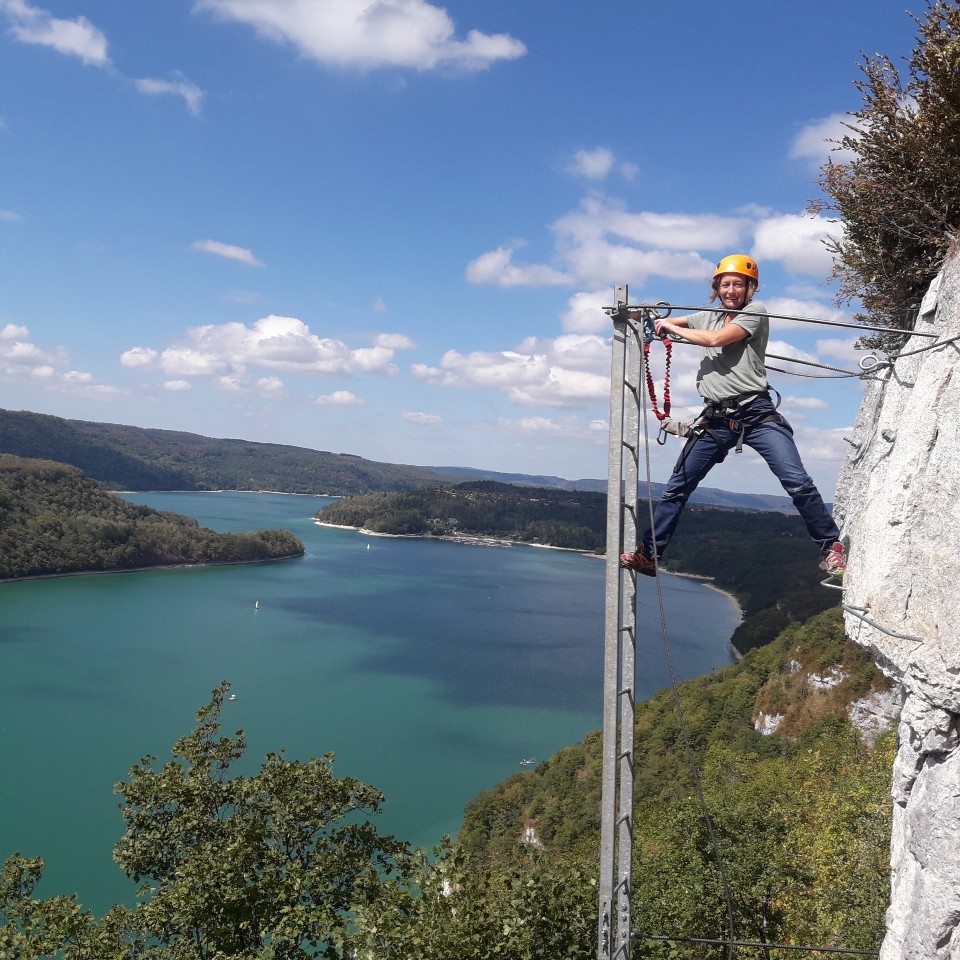 initiation via ferrata Vouglans jura 
